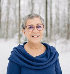 Dr. Raquel Fernandez-Earns