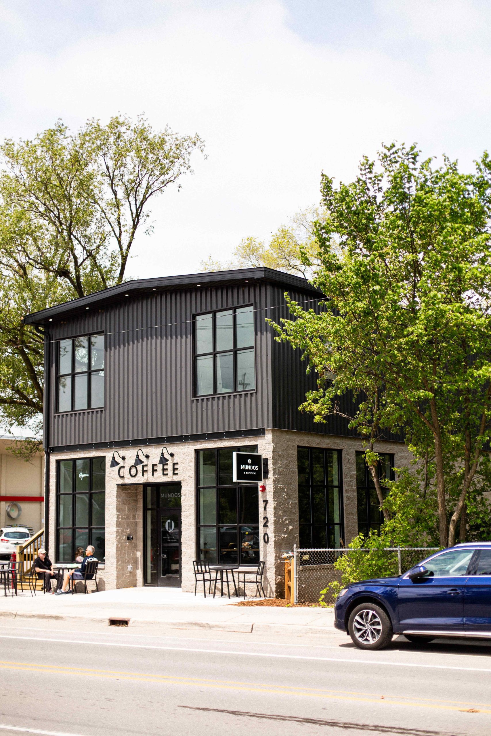 In Slabtown, Mundos Roasting is geared more toward carryout service. 