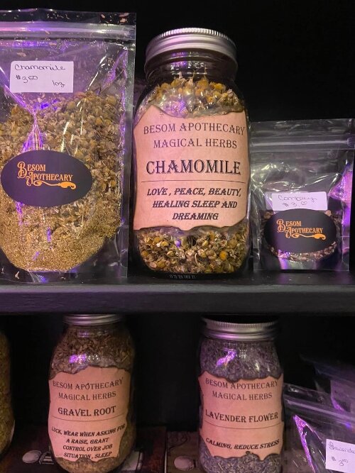 If you're shopping for something special, the owners can create a custom herbal tea for you.